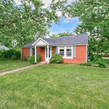 Mid-Century Brick Bungalow Home Evansville Zewnętrze zdjęcie