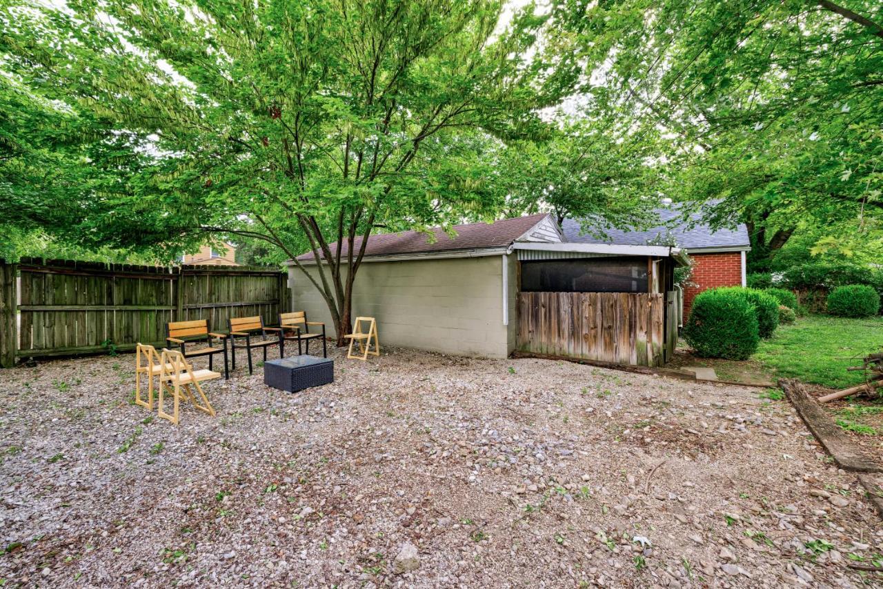 Mid-Century Brick Bungalow Home Evansville Zewnętrze zdjęcie